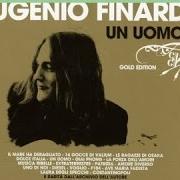 Il testo AMORE DIVERSO di EUGENIO FINARDI è presente anche nell'album Dal blu (1983)