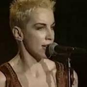 Il testo I NEED A MAN di EURYTHMICS è presente anche nell'album Live 1983-1989 (1993)