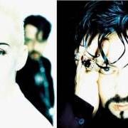 Il testo (MY MY) BABY'S GONNA CRY di EURYTHMICS è presente anche nell'album We too are one (1989)