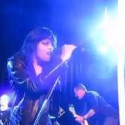 Il testo FIREBIRD di FEFE DOBSON è presente anche nell'album Firebird (2014)