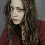 Il testo BETTER VERSION OF ME di FIONA APPLE è presente anche nell'album Extraordinary machine (2005)