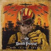 Il testo FAR FROM HOME dei FIVE FINGER DEATH PUNCH è presente anche nell'album War is the answer (2009)