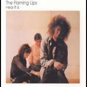 Il testo JESUS SHOOTIN' HEROIN dei THE FLAMING LIPS è presente anche nell'album Hear it is (1986)