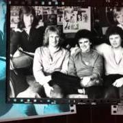 Il testo LOST IN LOVE degli AIR SUPPLY è presente anche nell'album Life support (1979)