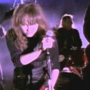 Il testo ÇA SAUTE AUX YEUX di FRANCE D'AMOUR è presente anche nell'album Dèchaìnèe (1994)