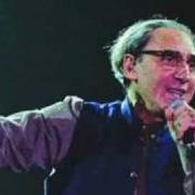 Il testo STAGE DOOR di FRANCO BATTIATO è presente anche nell'album Inneres auge - il tutto e' più della somma delle sue parti (2009)