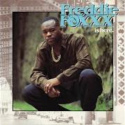 Il testo STOP, LOOK AND LISTEN di FREDDIE FOXXX è presente anche nell'album Freddie foxxx is here (1989)