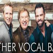 Il testo AT THE CROSS dei GAITHER VOCAL BAND è presente anche nell'album Hymns (2014)