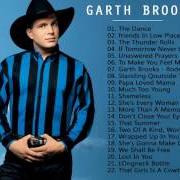 Il testo MR. BLUE di GARTH BROOKS è presente anche nell'album No fences (1990)