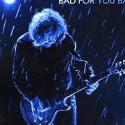 Il testo WALKING THRU THE PARK di GARY MOORE è presente anche nell'album Bad for you baby (2008)