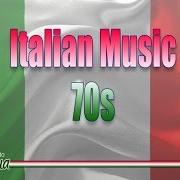 Il testo QUANDO QUANDO QUANDO di GIANNI MORANDI è presente anche nell'album Old parade (1978)