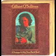 Il testo WHAT COULD BE NICER? di GILBERT O'SULLIVAN è presente anche nell'album Back to front (1972)