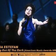 Il testo HEART WITH YOUR NAME ON IT di GLORIA ESTEFAN è presente anche nell'album Into the light (1990)