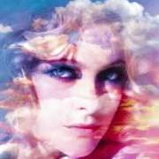 Il testo VOICETHING di GOLDFRAPP è presente anche nell'album Head first (2010)