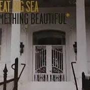 Il testo BEAT THE DRUM dei GREAT BIG SEA è presente anche nell'album Something beautiful (2004)