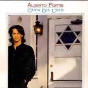 Il testo MENTRE PIANGEVA di ALBERTO FORTIS è presente anche nell'album Carta del cielo (1990)