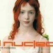 Il testo 27 APRILE de IL NUCLEO è presente anche nell'album Essere romantico (2005)