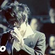 Il testo L'AVENTURIER degli INDOCHINE è presente anche nell'album Hanoi (2007)