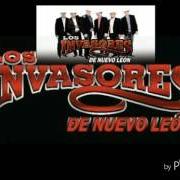 Il testo UN TIPO PELIGROSO dei LOS INVASORES DE NUEVO LEON è presente anche nell'album Iconos (2013)