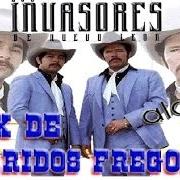 Il testo LAS DOS ESCUADRAS TRONARON dei LOS INVASORES DE NUEVO LEON è presente anche nell'album Corridos peligrosos (2005)