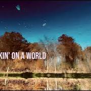 Il testo WALKIN' DADDY di IRIS DEMENT è presente anche nell'album Workin' on a world (2023)