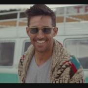 Il testo EVERYBODY DIES YOUNG di JAKE OWEN è presente anche nell'album American love (2016)