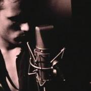 Il testo GRACE (LIVE AT PALAIS THEATRE) di JEFF BUCKLEY è presente anche nell'album Grace ep (1996)