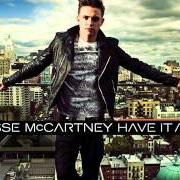 Il testo I THINK SHE LIKES ME di JESSE MCCARTNEY è presente anche nell'album Have it all (2011)