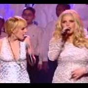 Il testo O COME O COME EMMANUEL di JESSICA SIMPSON è presente anche nell'album Happy christmas (2010)