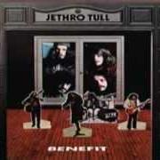 Il testo LIVING IN THE PAST dei JETHRO TULL è presente anche nell'album Original masters (1985)