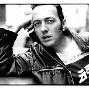 Il testo THE COOL IMPOSSIBLE di JOE STRUMMER è presente anche nell'album Joe strummer 001 (2018)