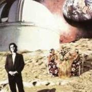 Il testo LITTLE BLUE SONG FOR YOU di JOHN HIATT è presente anche nell'album Hanging around the observatory (1974)