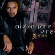 Il testo ABRÁZAME di ALEXANDRE PIRES è presente anche nell'album A un idolo (2007)