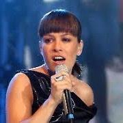Il testo TU SALVAMI ANCORA di ALEXIA è presente anche nell'album Quell'altra (2017)