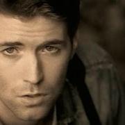 Il testo WHAT IT AIN'T di JOSH TURNER è presente anche nell'album Long black train (2003)