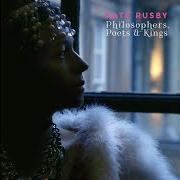Il testo AS THE LIGHTS GO OUT di KATE RUSBY è presente anche nell'album Philosophers, poets and kings (2019)