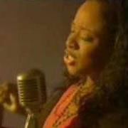 Il testo HEAR THIS - INTRO di KIERRA KIKI SHEARD è presente anche nell'album This is me (2006)