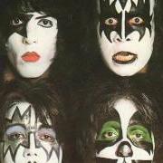 Il testo X-RAY EYES dei KISS è presente anche nell'album Dynasty (1979)