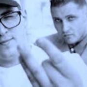 Il testo BROOKLYN-QUEENS (REMIX) di 3RD BASS è presente anche nell'album The cactus revisited (1990)