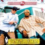 Il testo SERVE 'EM A SENTENCE di KOOL KEITH è presente anche nell'album Diesel truckers (2004)