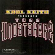 Il testo VIDEO TRACK di KOOL KEITH è presente anche nell'album Kool keith presents thee undatakerz (2004)