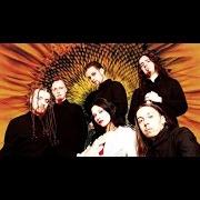 Il testo AEON dei LACUNA COIL è presente anche nell'album Comalies (2002)