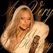 Il testo YOU AND I di LADY GAGA è presente anche nell'album A very gaga holiday (2011)