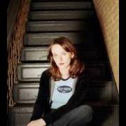 Il testo MY HEART GOES OUT TO YOU di LAURA CANTRELL è presente anche nell'album Not the tremblin' kind (2000)