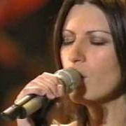 Il testo WE ARE THE WORLD di LAURA PAUSINI è presente anche nell'album Pavarotti & friends