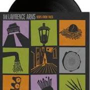 Il testo THESE PIGS SEEM TO BE GETTING THE BEST OF ME di LAWRENCE ARMS è presente anche nell'album News from yalta (2014)