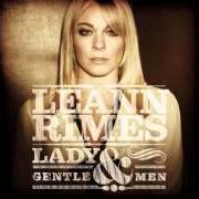 Il testo SWINGIN' di LEANN RIMES è presente anche nell'album Lady & gentlemen