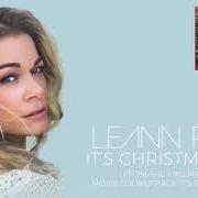 Il testo CAROL OF THE BELLS (RUNG OUT REMIX) di LEANN RIMES è presente anche nell'album It's christmas, eve (2018)