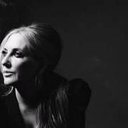 Il testo HOLLYWOOD di LEE ANN WOMACK è presente anche nell'album The lonely, the lonesome & the gone (2017)