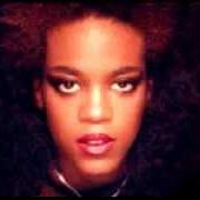 Evelyn Champagne King